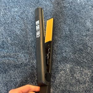Hot shot tools professional flat iron